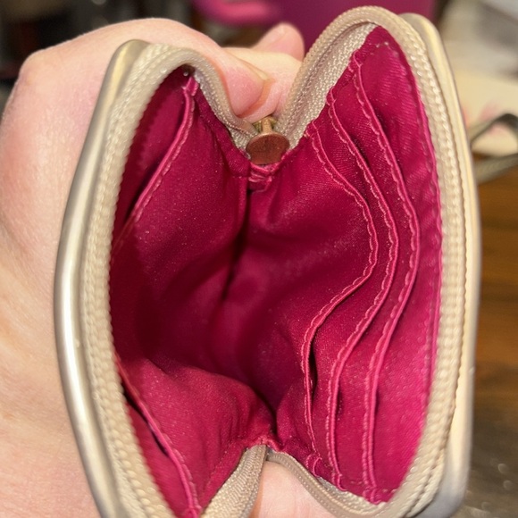 Coach Signature canvas print trimmed in pink glitter. Pink hang tag. WLT 3 - Picture 4 of 4